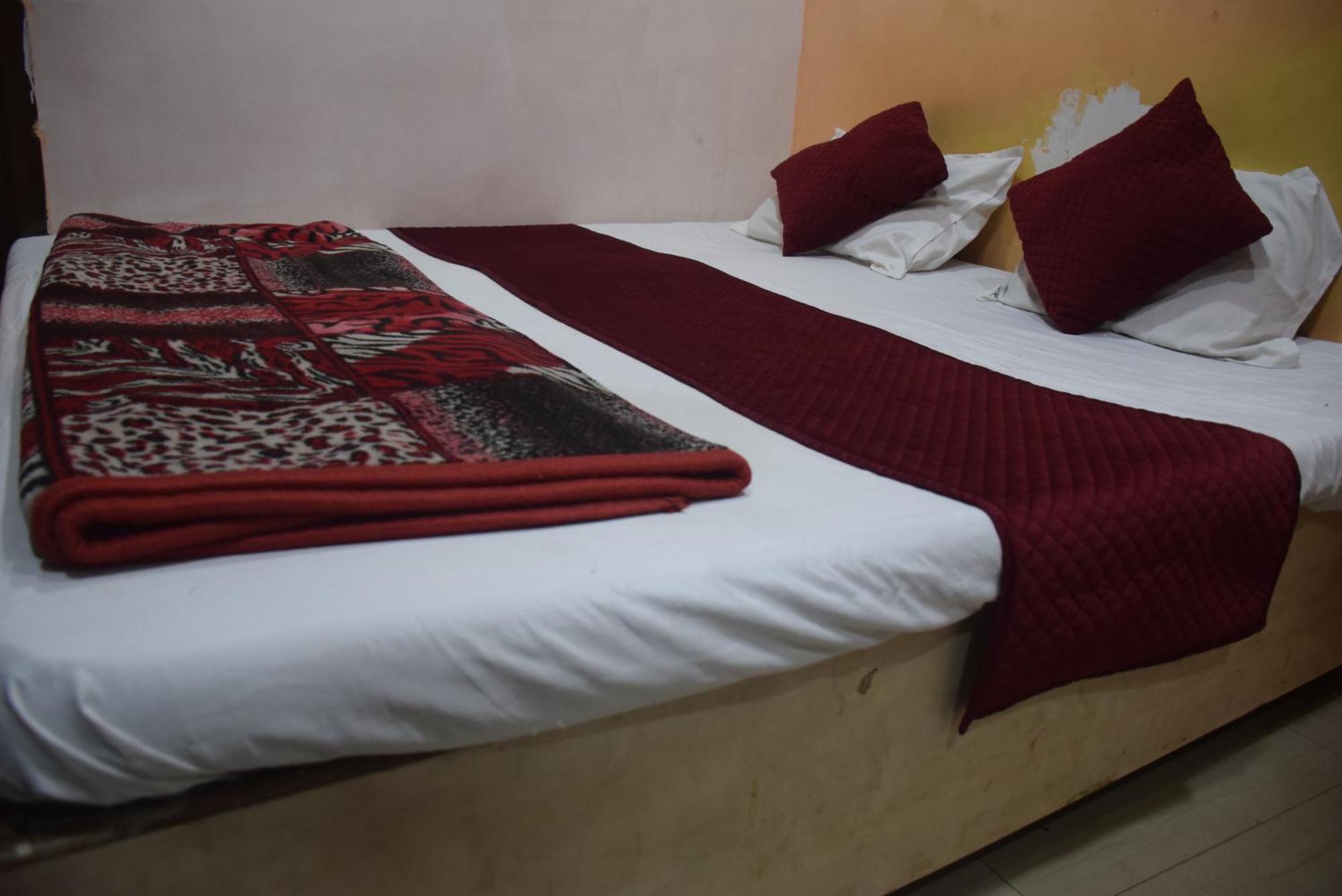 Hotel Thakur Ji Bhopal Zewnętrze zdjęcie