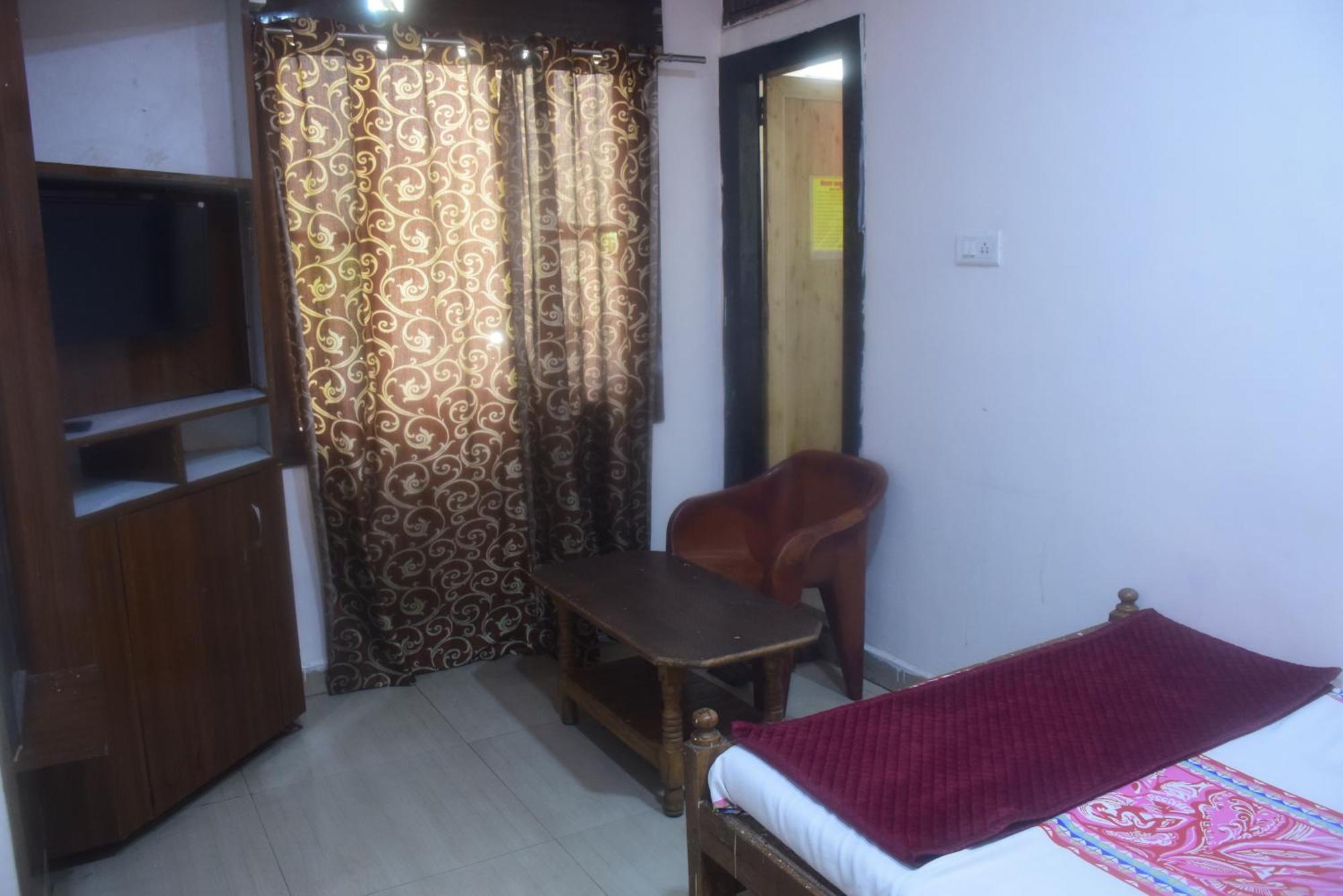 Hotel Thakur Ji Bhopal Zewnętrze zdjęcie