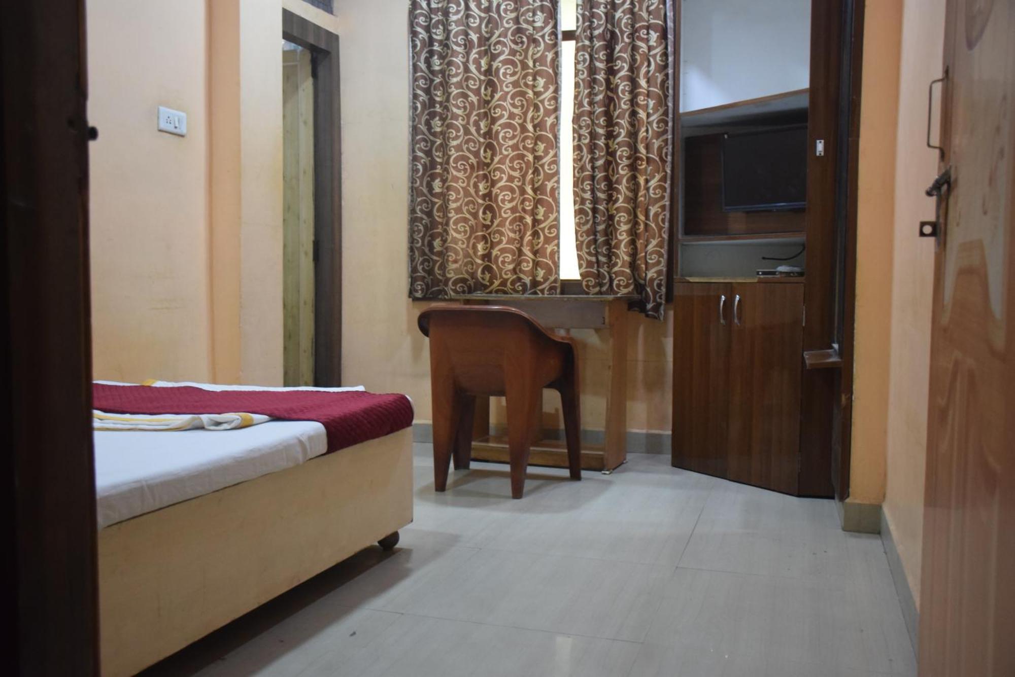 Hotel Thakur Ji Bhopal Zewnętrze zdjęcie