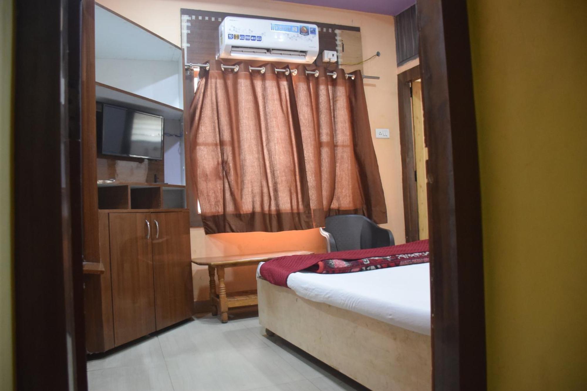 Hotel Thakur Ji Bhopal Zewnętrze zdjęcie